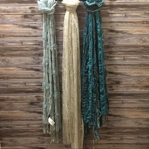 3 Maurices Scarves